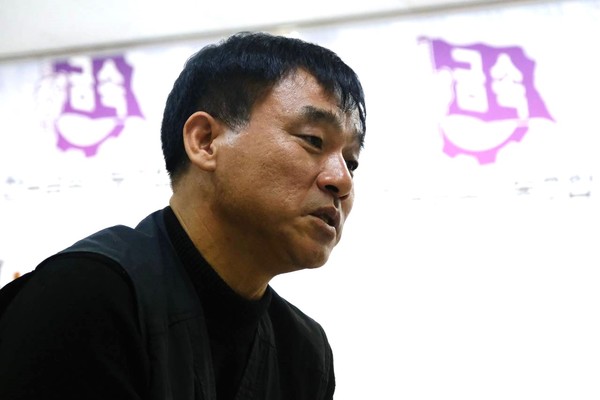 ▲ 19일, 금속노조 위원장실에서 만난 윤장혁 위원장 ⓒ김준 기자